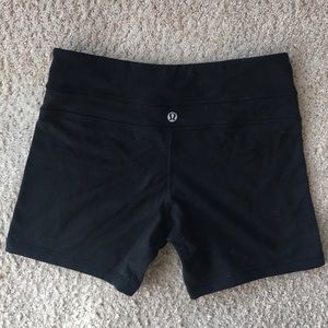 Lululemon Black Wunder Under Short